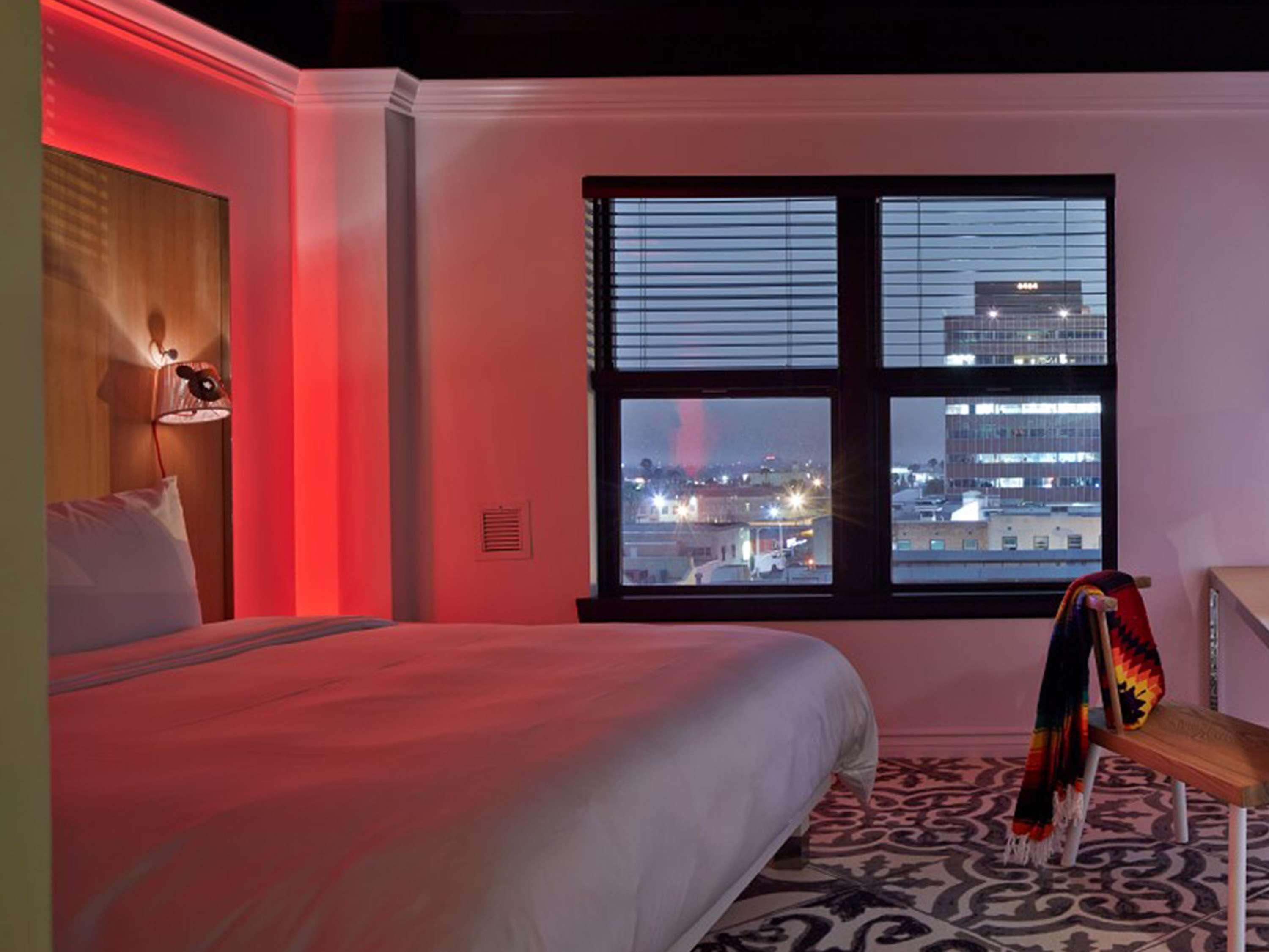 Mama Shelter La Hollywood Hotel Лос Анджелис Екстериор снимка